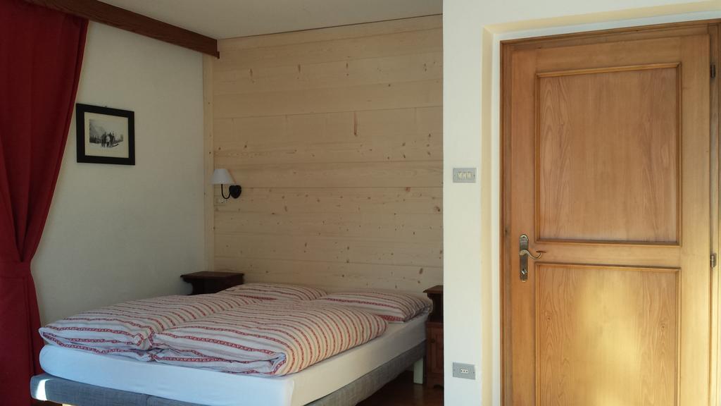 Casa Monteggia Dobbiaco Habitación foto