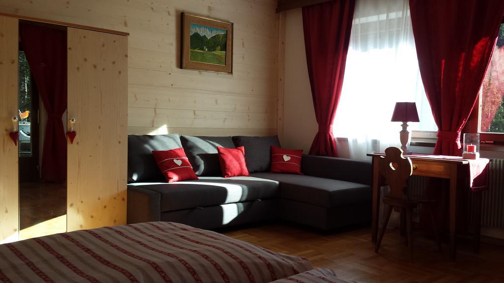 Casa Monteggia Dobbiaco Habitación foto
